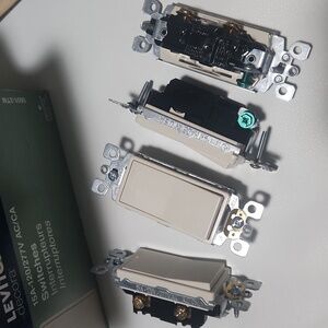 New Box Of 10 Leviton Decora Light Almond Switches